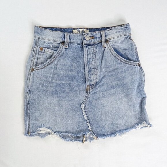 We The Free Light Wash Denim Raw Hem Cut Off Mini Skirt - Picture 3 of 8